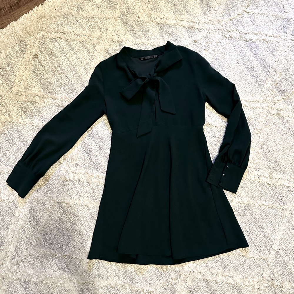 Zara dark green lapel collar midi long sleeve dress with tie